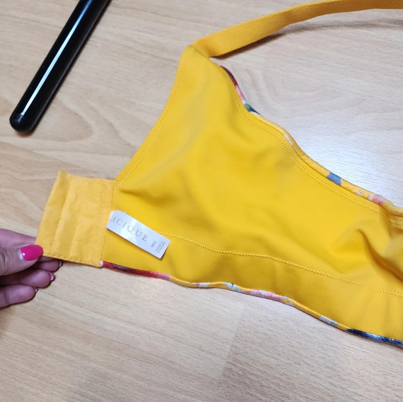 Cacique Full Coverage Underwire Back Smoother Yellow Floral Bra 46C - Picture 6 of 12